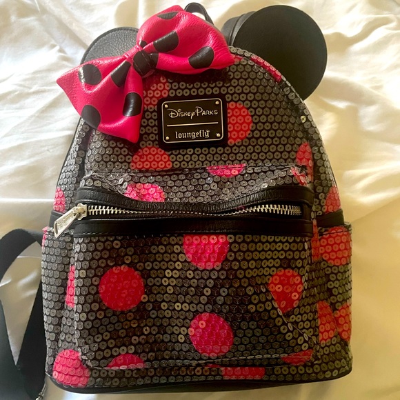 Disney Sequin Black and Pink Loungefly BackPack - Picture 1 of 4